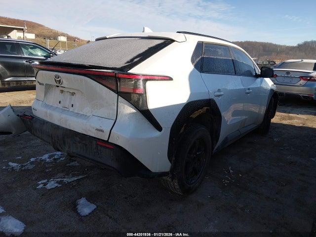 Toyota BZ4X XLE 2024 JTMABACAXRA090189 Image 4