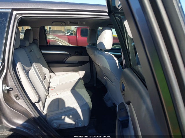 Aukcja sprzedaży 2017 Buick Enclave Leather, vin: 5GAKRBKD4HJ352306, numer aukcji: 44201941