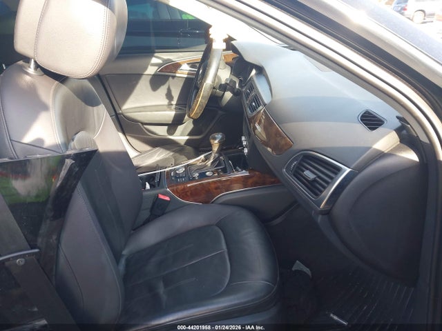 44201958 :رقم المزاد ، WAUGFAFC1DN016900 vin ، 2013 Audi A6 2.0t Premium مزاد بيع