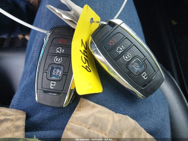 2020 LINCOLN MKZ 3LN6L5B98LR605555 Photo 10