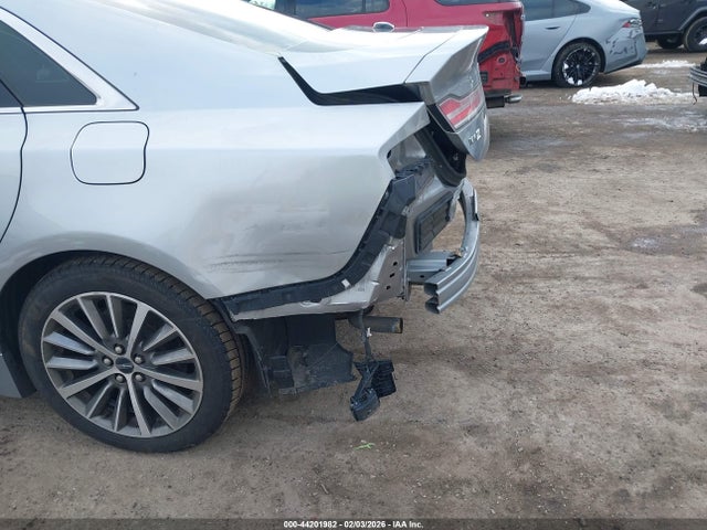 2020 LINCOLN MKZ 3LN6L5B98LR605555 Photo 5