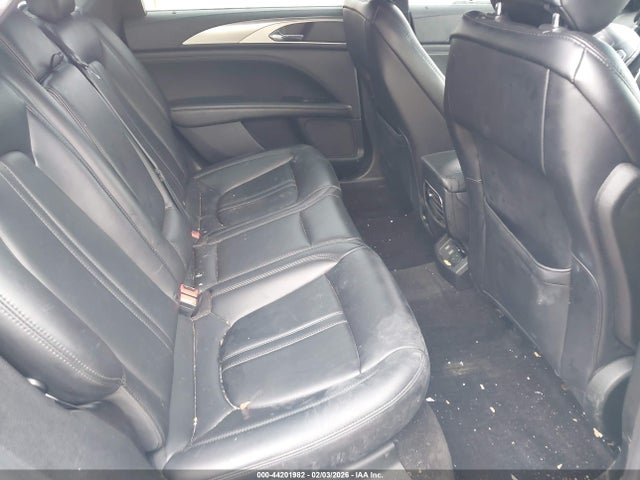 2020 LINCOLN MKZ 3LN6L5B98LR605555 Photo 7