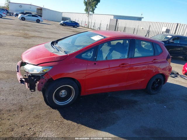 JHMGK5H59GS004891 Honda FIT LX