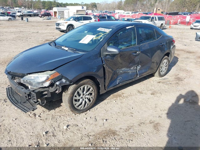 Продажа на аукционе авто 2017 Toyota Corolla Le, vin: 5YFBURHE7HP714324, номер лота: 44202035