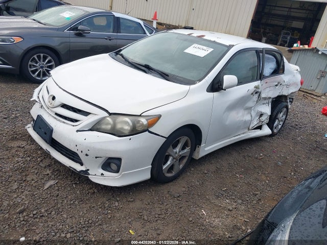 Продажа на аукционе авто 2012 Toyota Corolla S, vin: 5YFBU4EE6CP061405, номер лота: 44202043