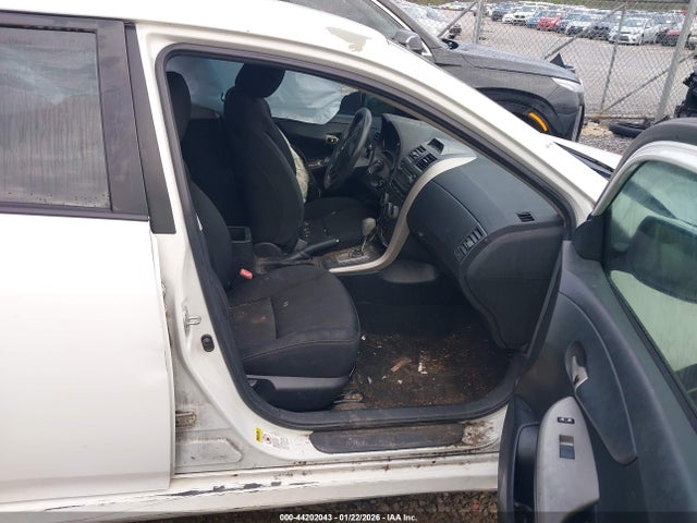 Продажа на аукционе авто 2012 Toyota Corolla S, vin: 5YFBU4EE6CP061405, номер лота: 44202043