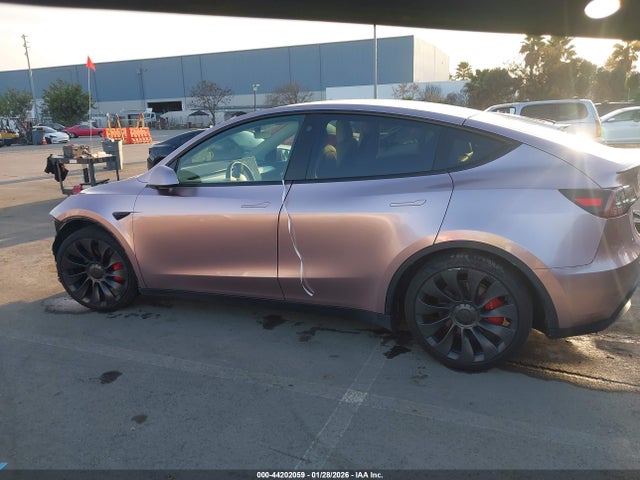 5YJYGDEF6MF252278 Tesla Model Y Performance Dual Motor All-wheel Drive
