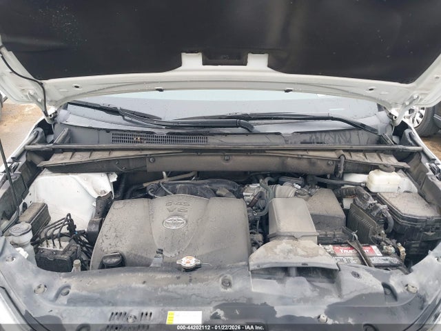 5TDKZRFH6KS346604 Toyota Highlander Xle