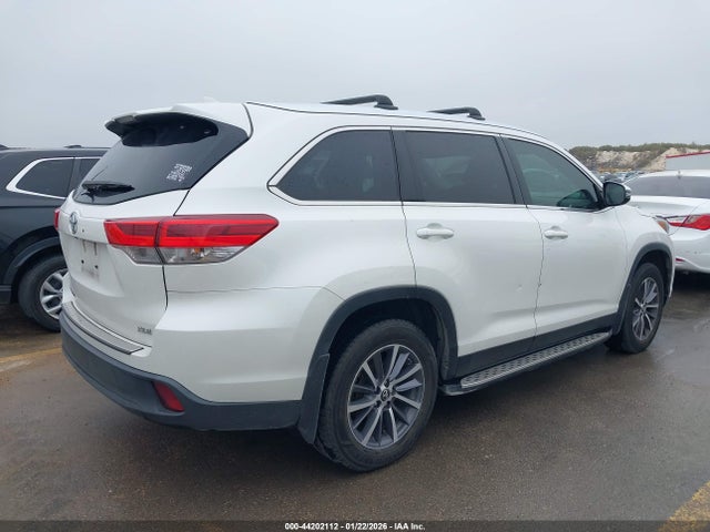 5TDKZRFH6KS346604 Toyota Highlander Xle
