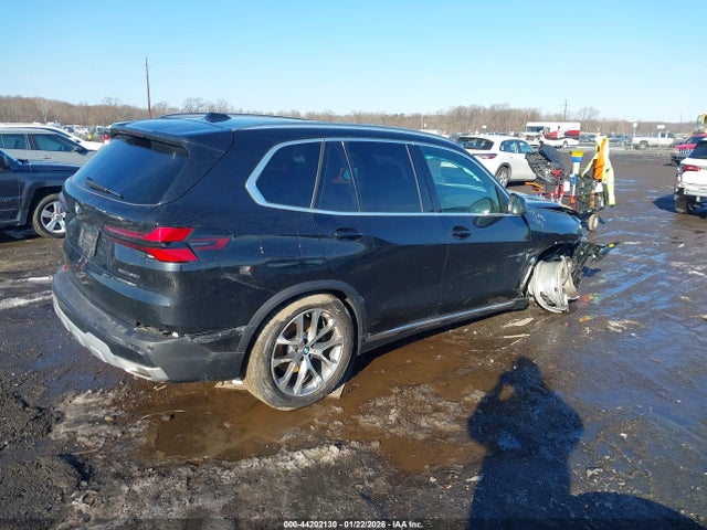 2025 BMW X5 5UX23EU07S9Z80380 Photo 3