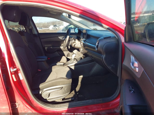 2023 KIA FORTE 3KPF24AD3PE569083 Photo 4