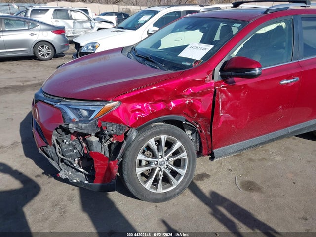 2018 TOYOTA RAV4 JTMDFREV8JD222143 Photo 5