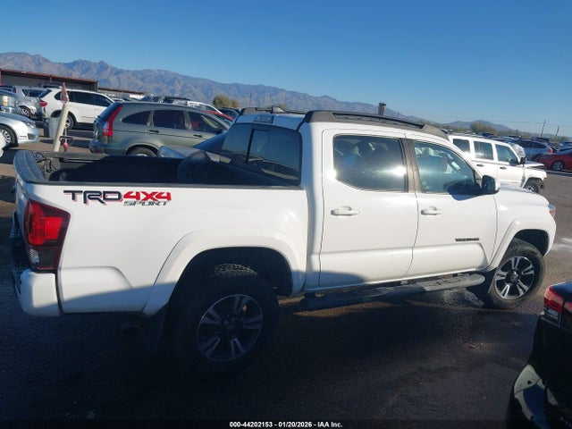 5TFCZ5AN1KX204990 Toyota Tacoma Trd Sport