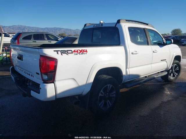 5TFCZ5AN1KX204990 Toyota Tacoma Trd Sport