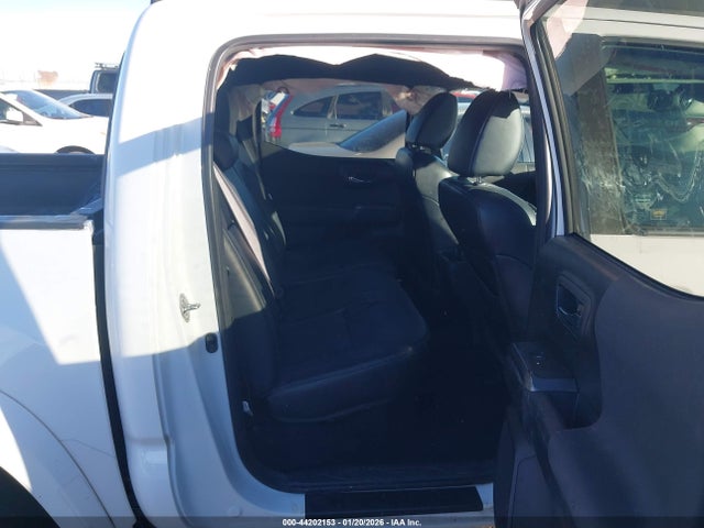 5TFCZ5AN1KX204990 Toyota Tacoma Trd Sport