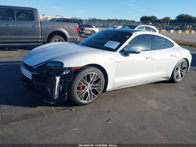 2020 PORSCHE TAYCAN WP0AB2Y15LSA50170 Photo 1