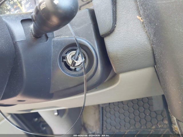 2003 SATURN VUE 5GZCZ23D83S801702 Photo 10