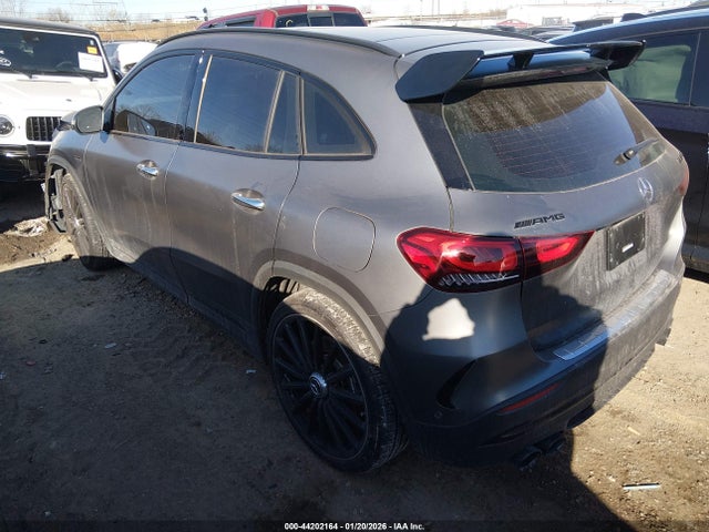 2023 MERCEDES-BENZ AMG GLA 45 W1N4N5DB9PJ458189 Photo 2