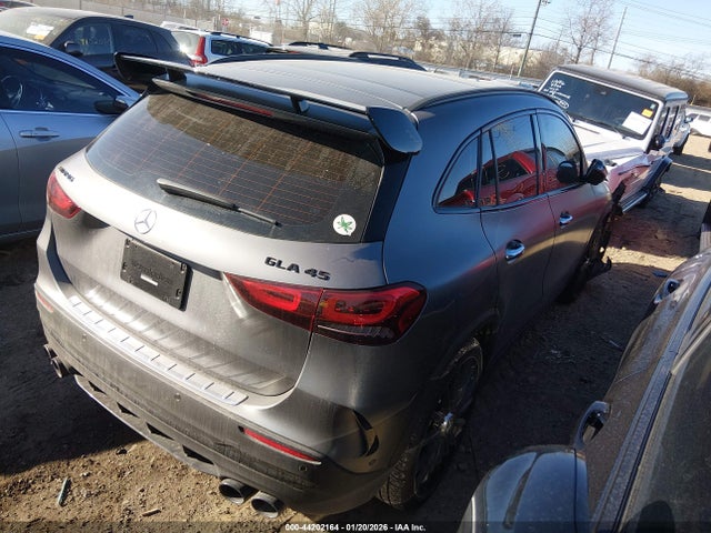 2023 MERCEDES-BENZ AMG GLA 45 W1N4N5DB9PJ458189 Photo 3