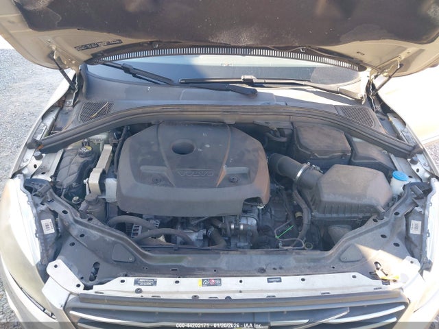 2017 VOLVO XC60 YV440MDU3H2008371 Photo 9