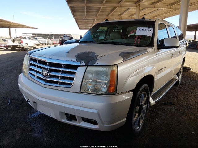 2004 CADILLAC ESCALADE ESV 3GYFK66N24G340868 Photo 1
