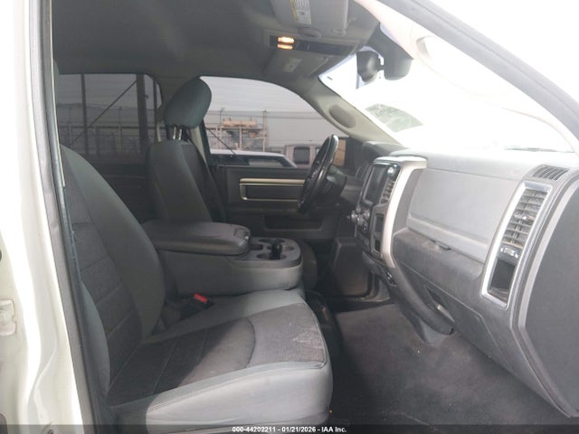 1C6RR7LT8FS585782 RAM 1500 Big Horn