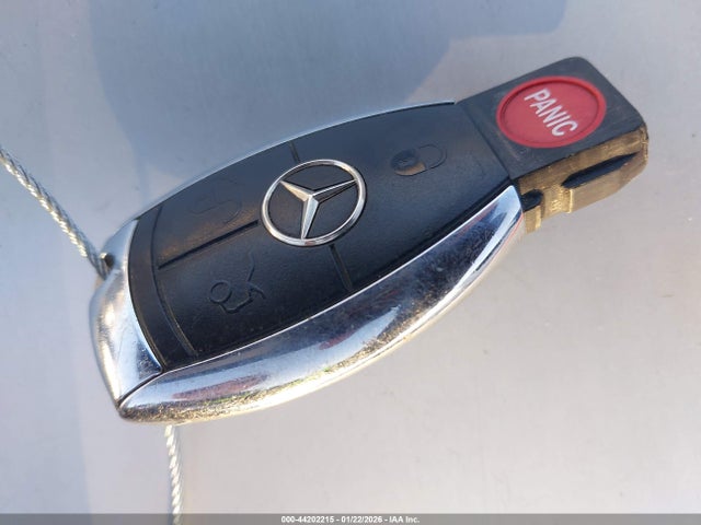 44202215 :رقم المزاد ، WDDGF54X88R016347 vin ، 2008 Mercedes-benz C 300 Luxury/sport مزاد بيع