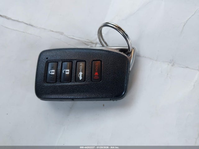 Продажа на аукционе авто 2014 Lexus Is 250, vin: JTHCF1D25E5010321, номер лота: 44202227