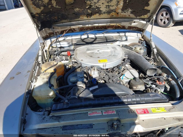 1985 MERCEDES-BENZ 380 WDBBA45C7FA022059 Photo 9