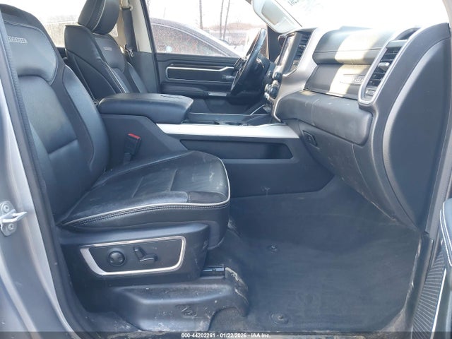 44202261 :رقم المزاد ، 1C6SRFRT9NN417973 vin ، 2022 Ram 1500 مزاد بيع