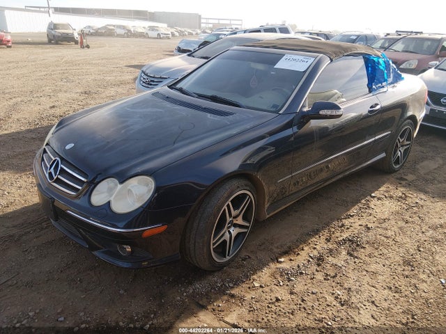 2007 MERCEDES-BENZ CLK 550 WDBTK72F27T076859 Photo 1