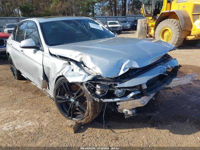 BMW 330i Xdrive 2017 WBA8D9C37HA011162 Image 16