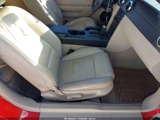 2005 FORD MUSTANG 1ZVFT84N955215700 Photo 4
