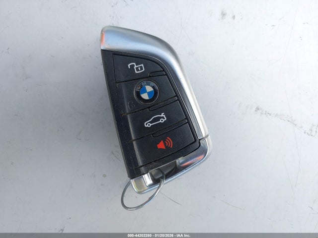 3MW5R1J07L8B10518 BMW 330I