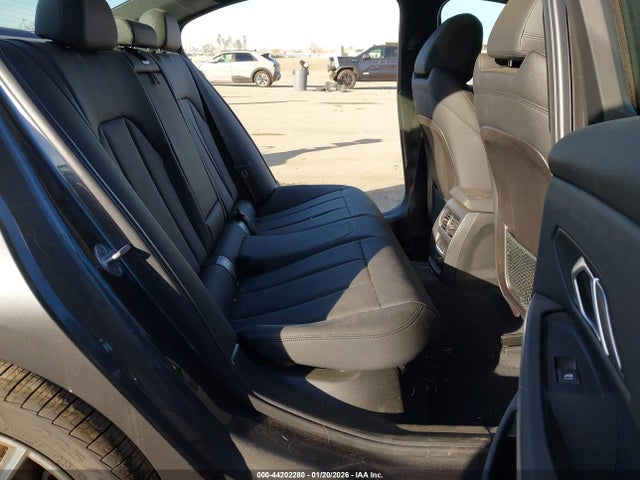 3MW5R1J07L8B10518 BMW 330I