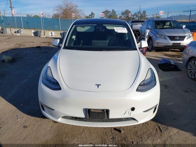 5YJYGDEEXLF032048 Tesla Model Y Long Range Dual Motor All-wheel Drive