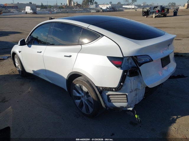 5YJYGDEEXLF032048 Tesla Model Y Long Range Dual Motor All-wheel Drive