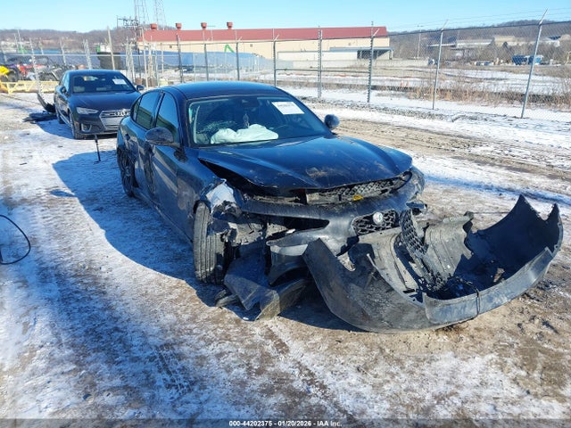 2017 ALFA ROMEO GIULIA ZARFAEEN4H7544759