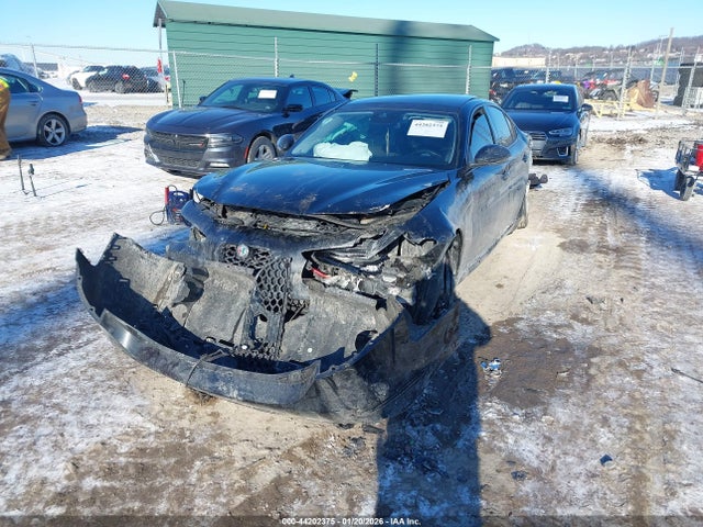 2017 ALFA ROMEO GIULIA ZARFAEEN4H7544759 Photo 1