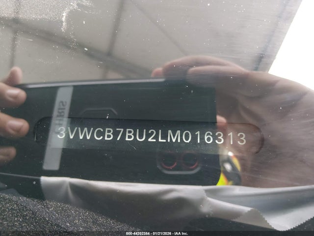 44202384 :رقم المزاد ، 3VWCB7BU2LM016313 vin ، 2020 Volkswagen Jetta 1.4t R-line/1.4t S/1.4t Se مزاد بيع