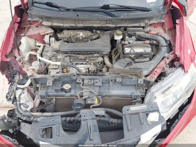 JN8AT2MT0HW393670 Nissan ROGUE SV