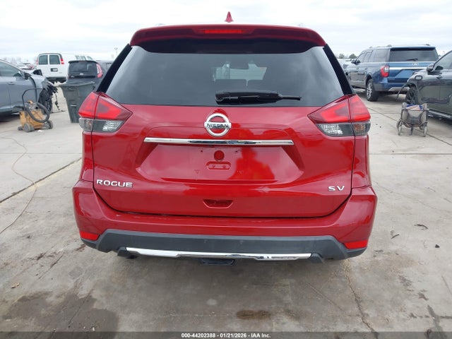 JN8AT2MT0HW393670 Nissan ROGUE SV
