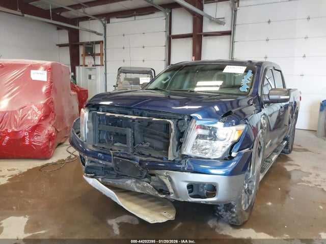 1N6AA1E5XHN549082 Nissan Titan Pro-4x