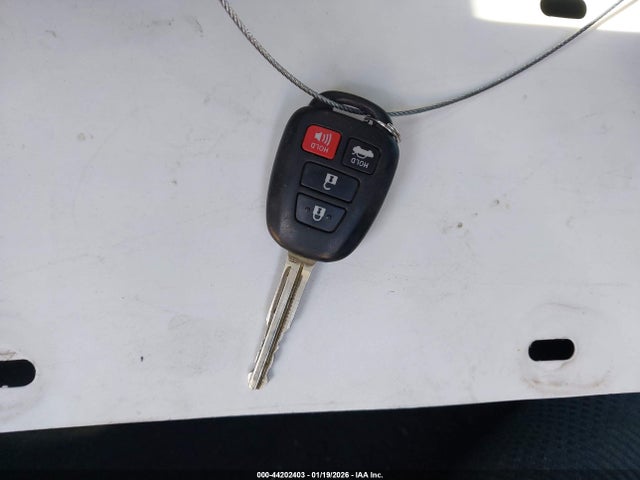 4T1BF1FK5GU266344 Toyota CAMRY SE