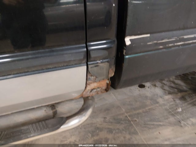 44202408 :رقم المزاد ، 1B7KF2368XJ627553 vin ، 1999 Dodge Ram 2500 St مزاد بيع