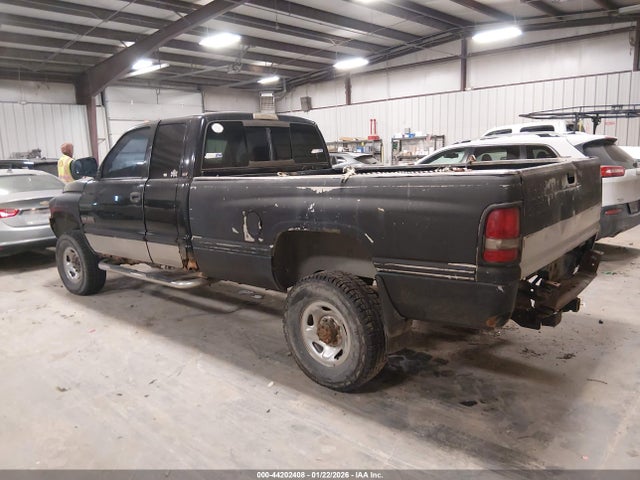 44202408 :رقم المزاد ، 1B7KF2368XJ627553 vin ، 1999 Dodge Ram 2500 St مزاد بيع