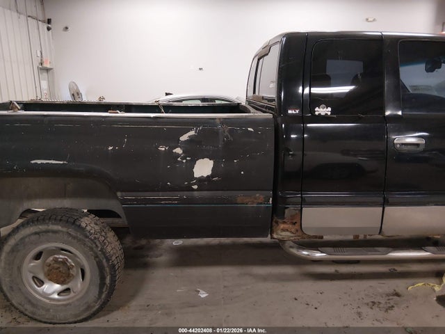 44202408 :رقم المزاد ، 1B7KF2368XJ627553 vin ، 1999 Dodge Ram 2500 St مزاد بيع