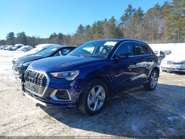 2021 Audi Q3 Premium 40 Tfsi Quattro Tiptronic მანქანა იყიდება აუქციონზე, vin: WA1AUCF30M1069695, აუქციონის ნომერი: 44202433