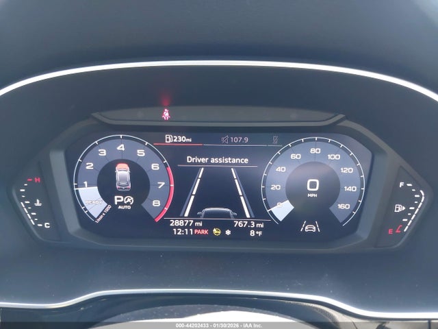 2021 Audi Q3 Premium 40 Tfsi Quattro Tiptronic მანქანა იყიდება აუქციონზე, vin: WA1AUCF30M1069695, აუქციონის ნომერი: 44202433