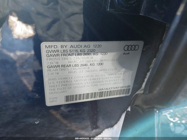 2021 Audi Q3 Premium 40 Tfsi Quattro Tiptronic მანქანა იყიდება აუქციონზე, vin: WA1AUCF30M1069695, აუქციონის ნომერი: 44202433